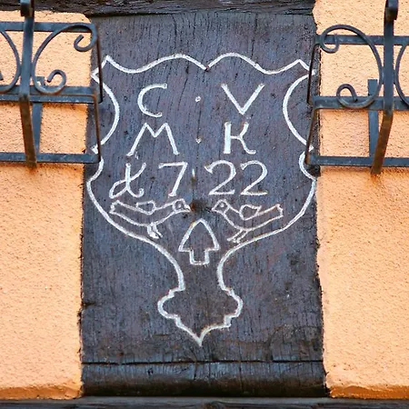 Le Clos Des Raisins 3*