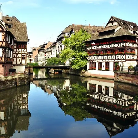 Le Clos Des Raisins Beblenheim