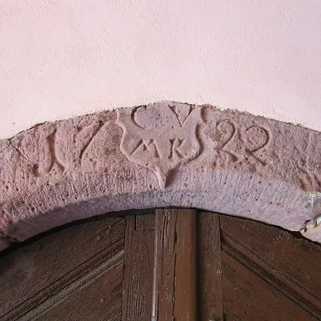 Le Clos Des Raisins 3*